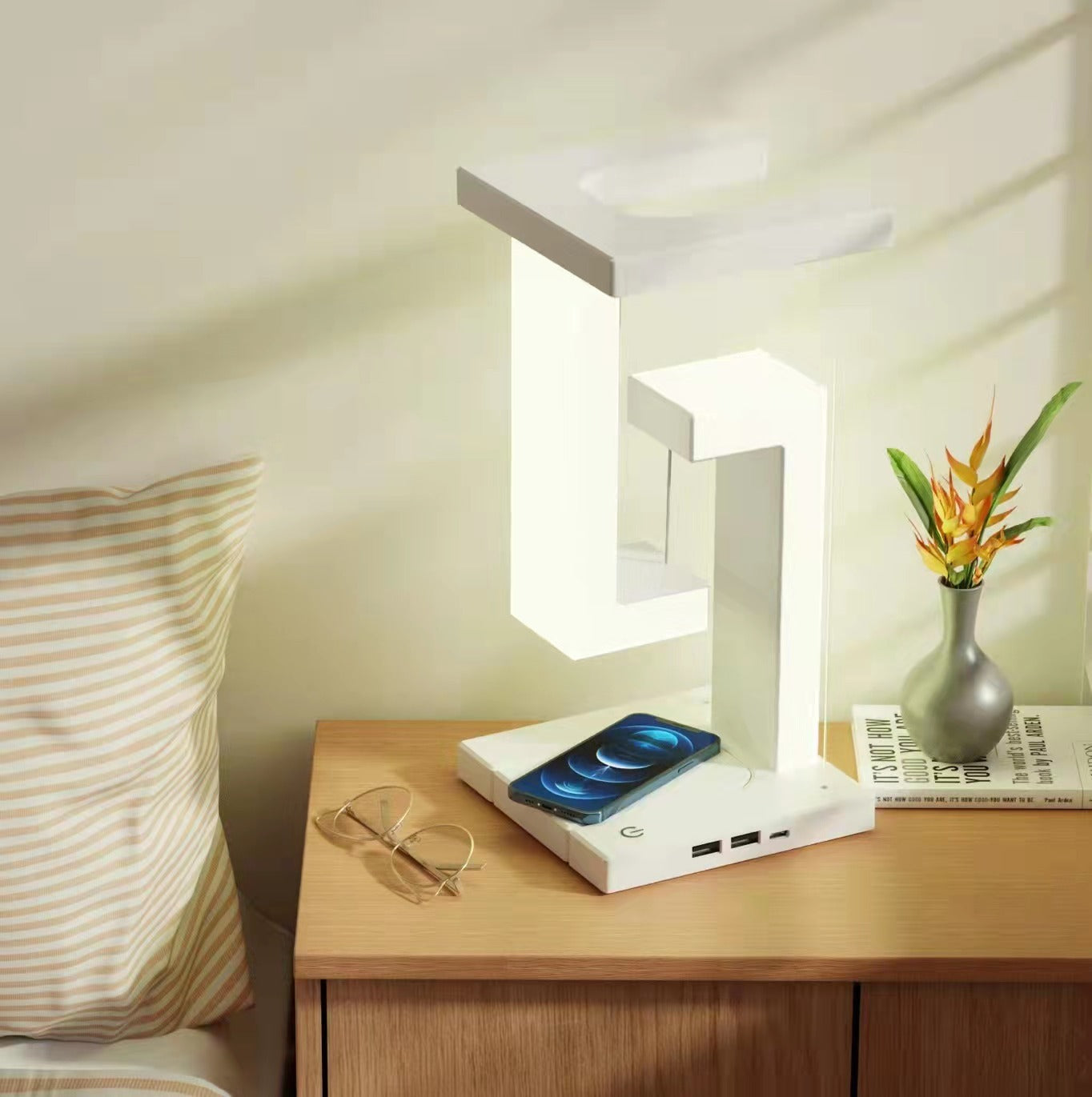 Floating Wireless Charging Lamp – Magnetic Balance Table Light with Phone Charger - BudgetSpender